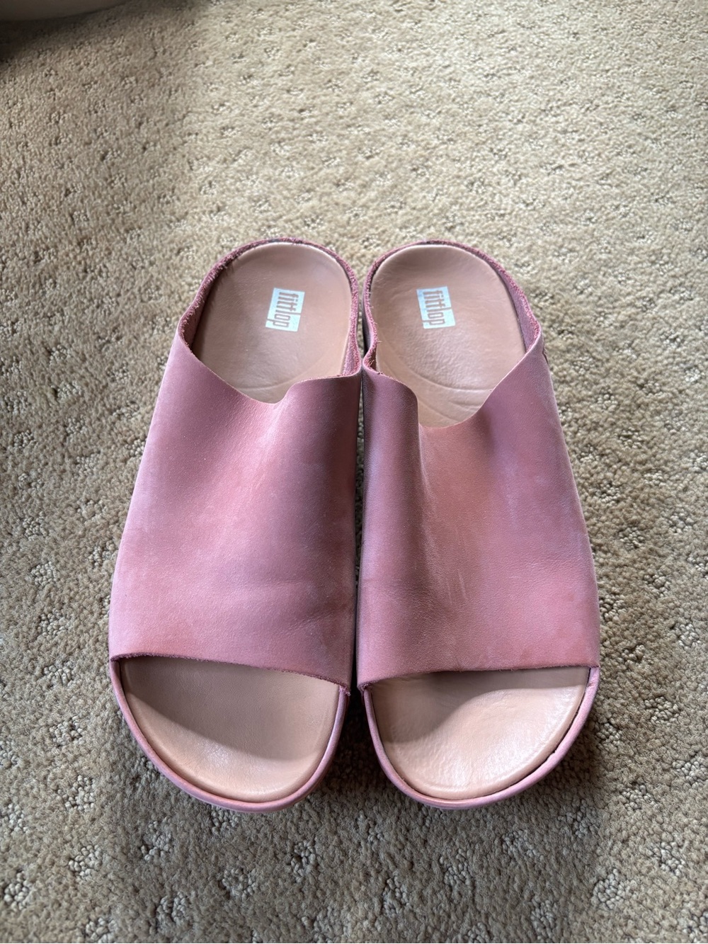 Fitflop pink suede slides - Picture 2 of 3